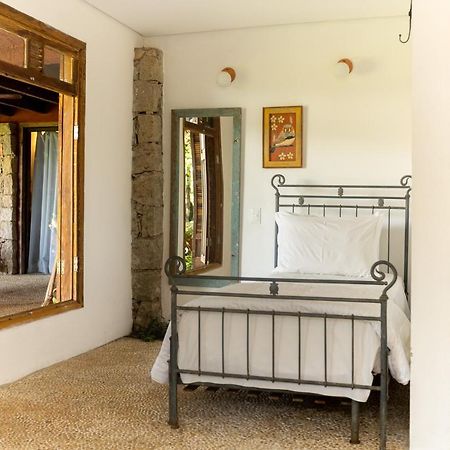 Feiticeira Guesthouse Ilhabela Εξωτερικό φωτογραφία