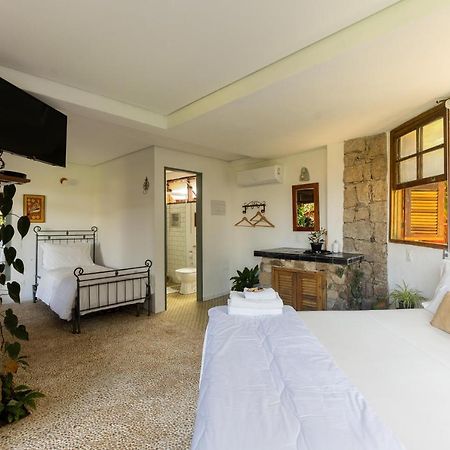 Feiticeira Guesthouse Ilhabela Εξωτερικό φωτογραφία