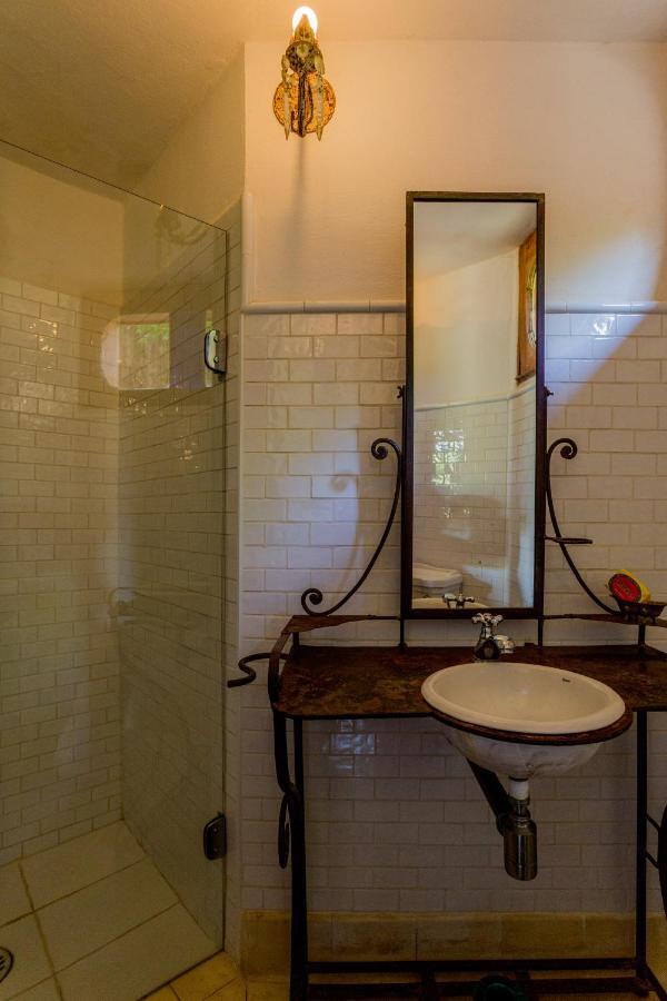 Feiticeira Guesthouse Ilhabela Δωμάτιο φωτογραφία