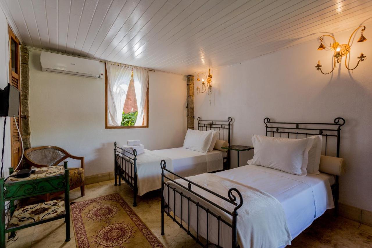 Feiticeira Guesthouse Ilhabela Δωμάτιο φωτογραφία